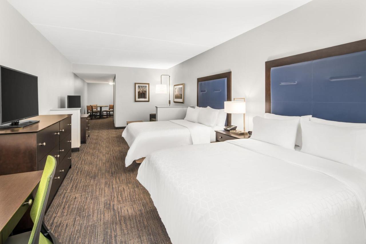 Holiday Inn Express & Suites Wilmington-Newark By Ihg Extérieur photo