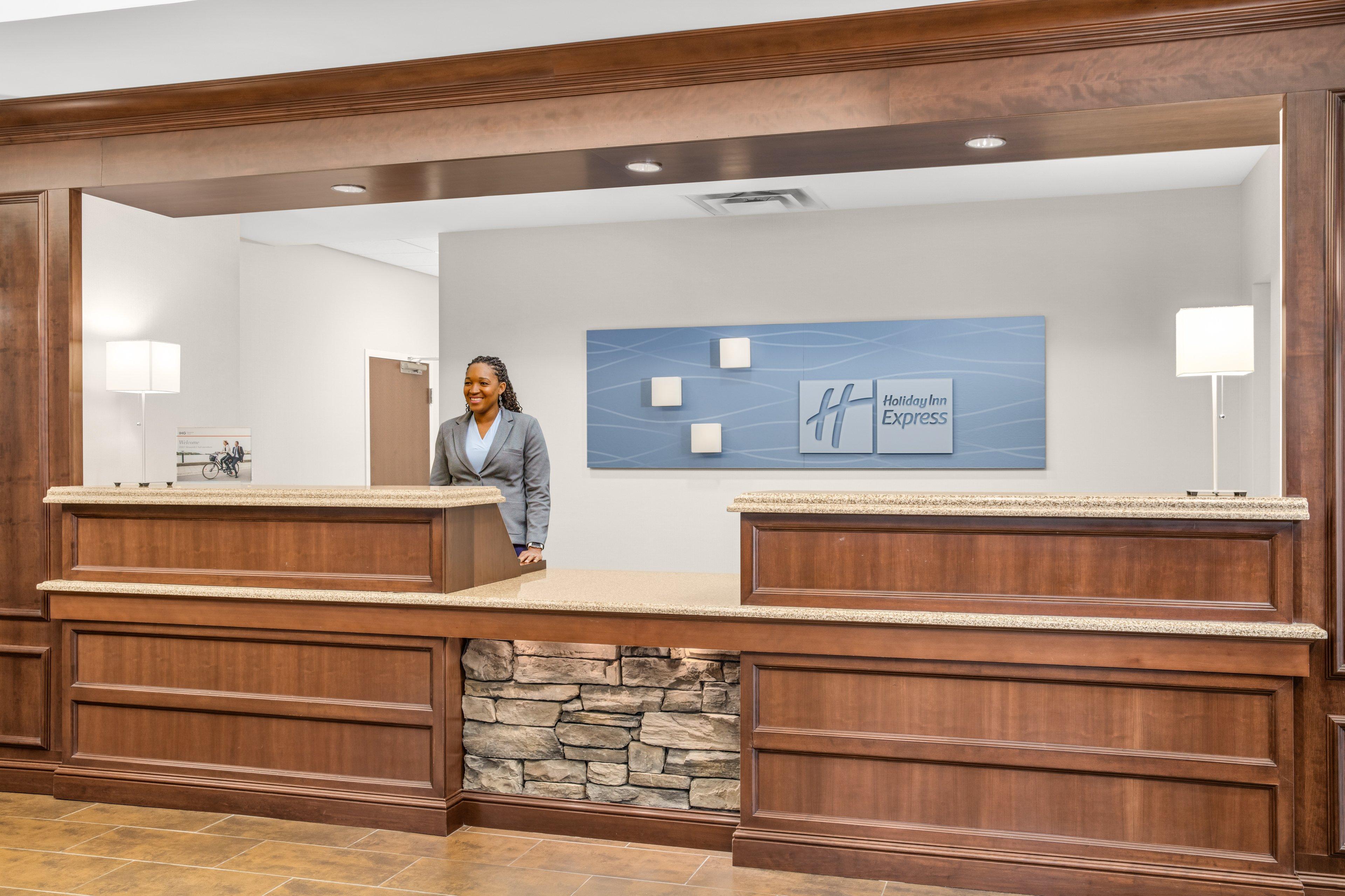 Holiday Inn Express & Suites Wilmington-Newark By Ihg Extérieur photo