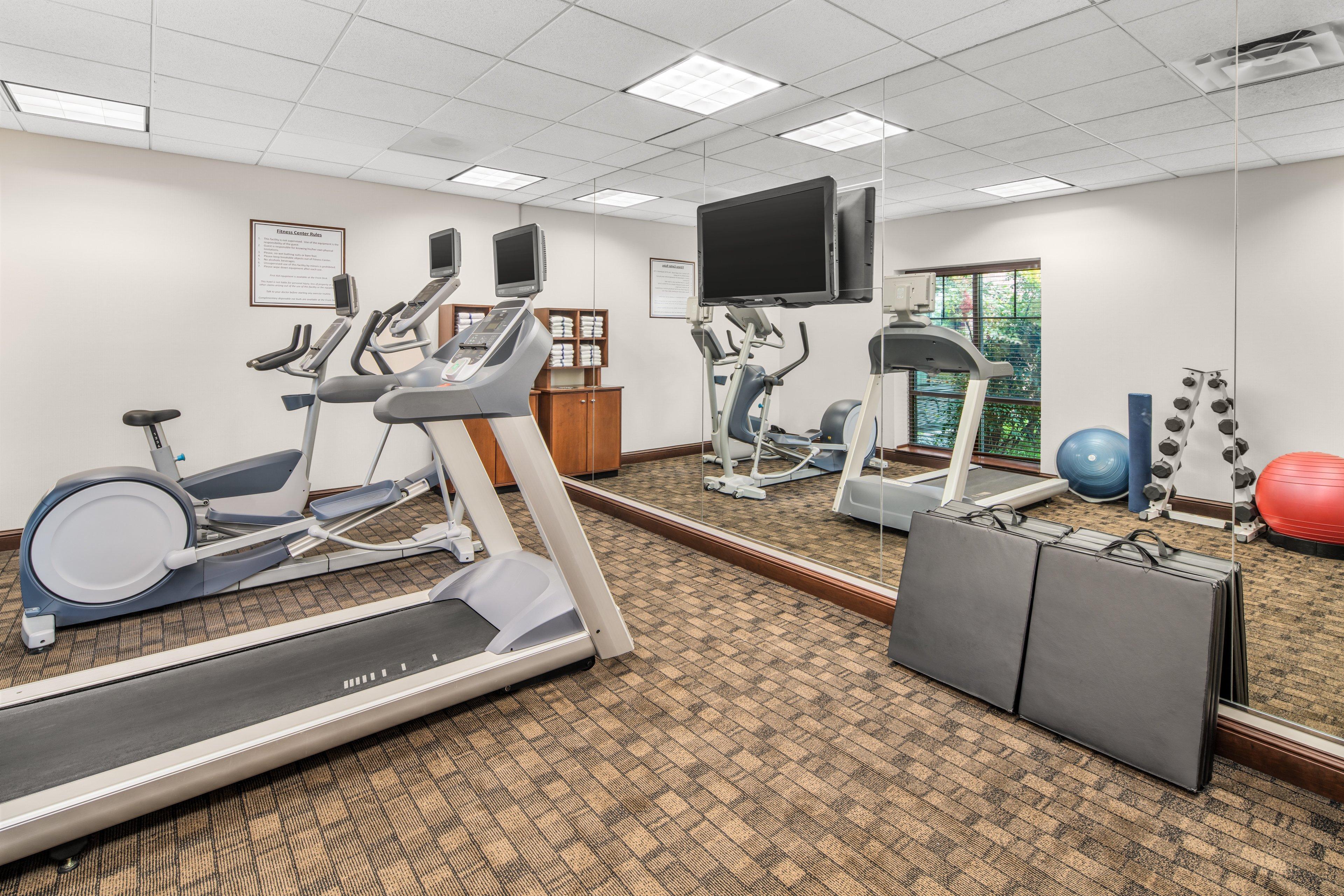 Holiday Inn Express & Suites Wilmington-Newark By Ihg Extérieur photo