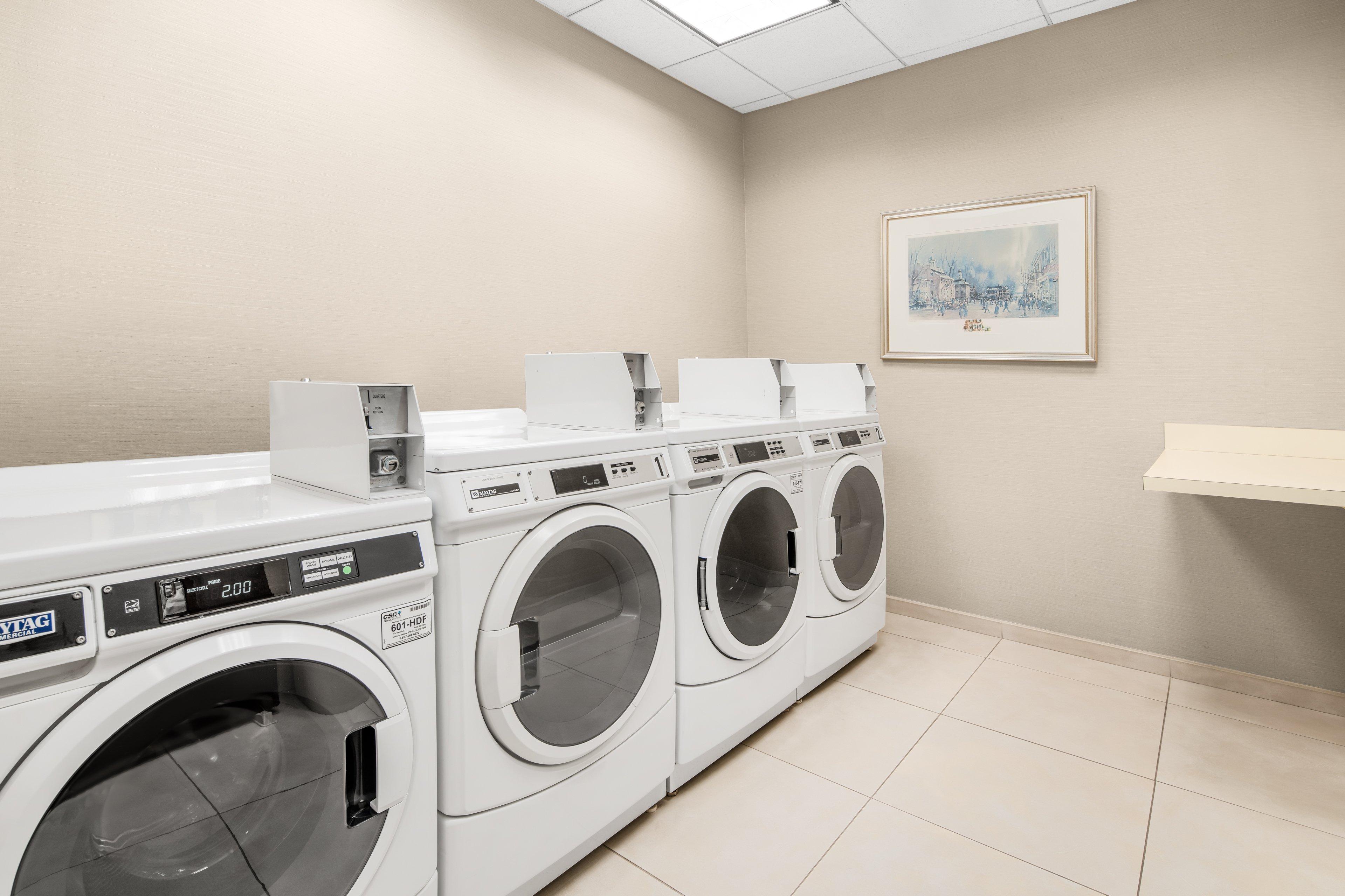 Holiday Inn Express & Suites Wilmington-Newark By Ihg Extérieur photo