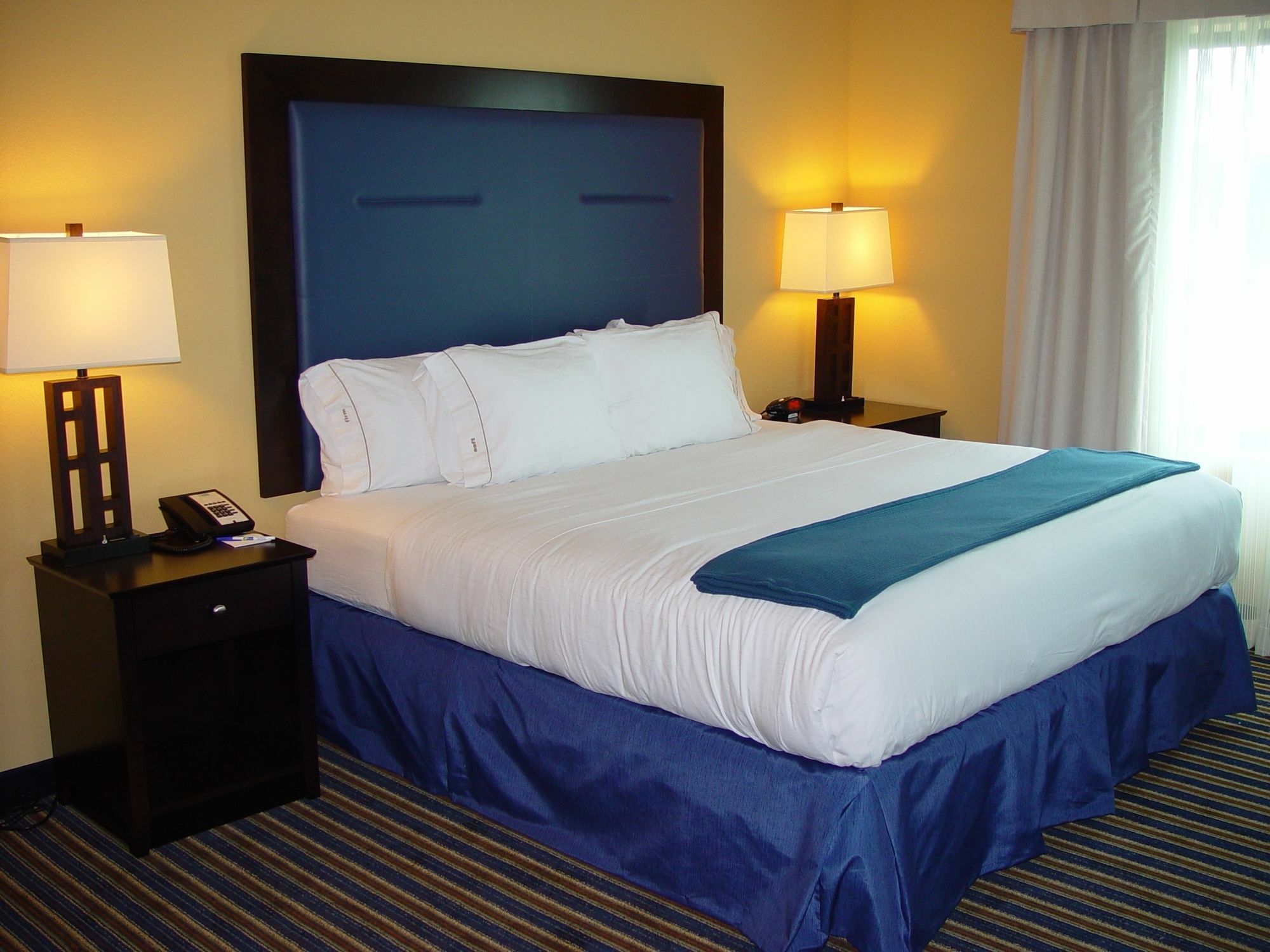 Holiday Inn Express & Suites Wilmington-Newark By Ihg Chambre photo